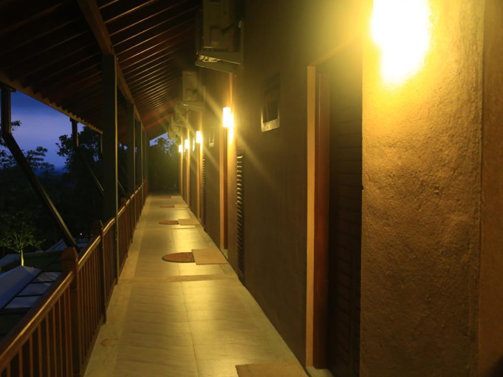 Nature Lovers Resort Ingiriya Kültér fotó